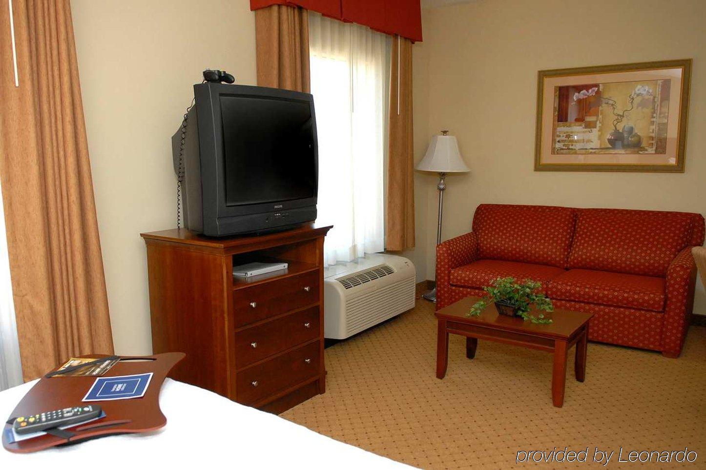 Hampton Inn & Suites Frederick/Fort Detrick Quarto foto